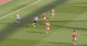 1747586698893014617.gif 开云体育-【英超】赖斯远射,小驴复出,准亚军枪手1-0纽卡入欧