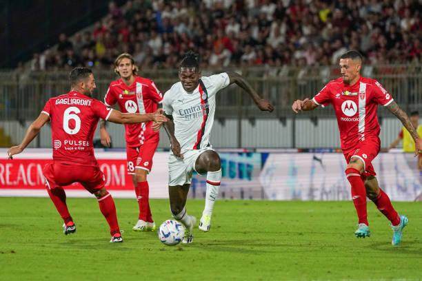 贝卢斯科尼杯，一项纪念曾经“红黑米兰”的另类德比