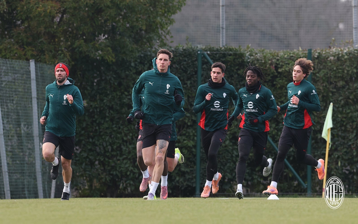 vip 注册地址-米兰未来队今日训练备战|AC米兰_新浪体育_新浪新闻