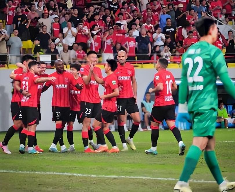 体育赛事-成都蓉城又迎来新赞助商，俱乐部第一时间官宣确认，值得期待