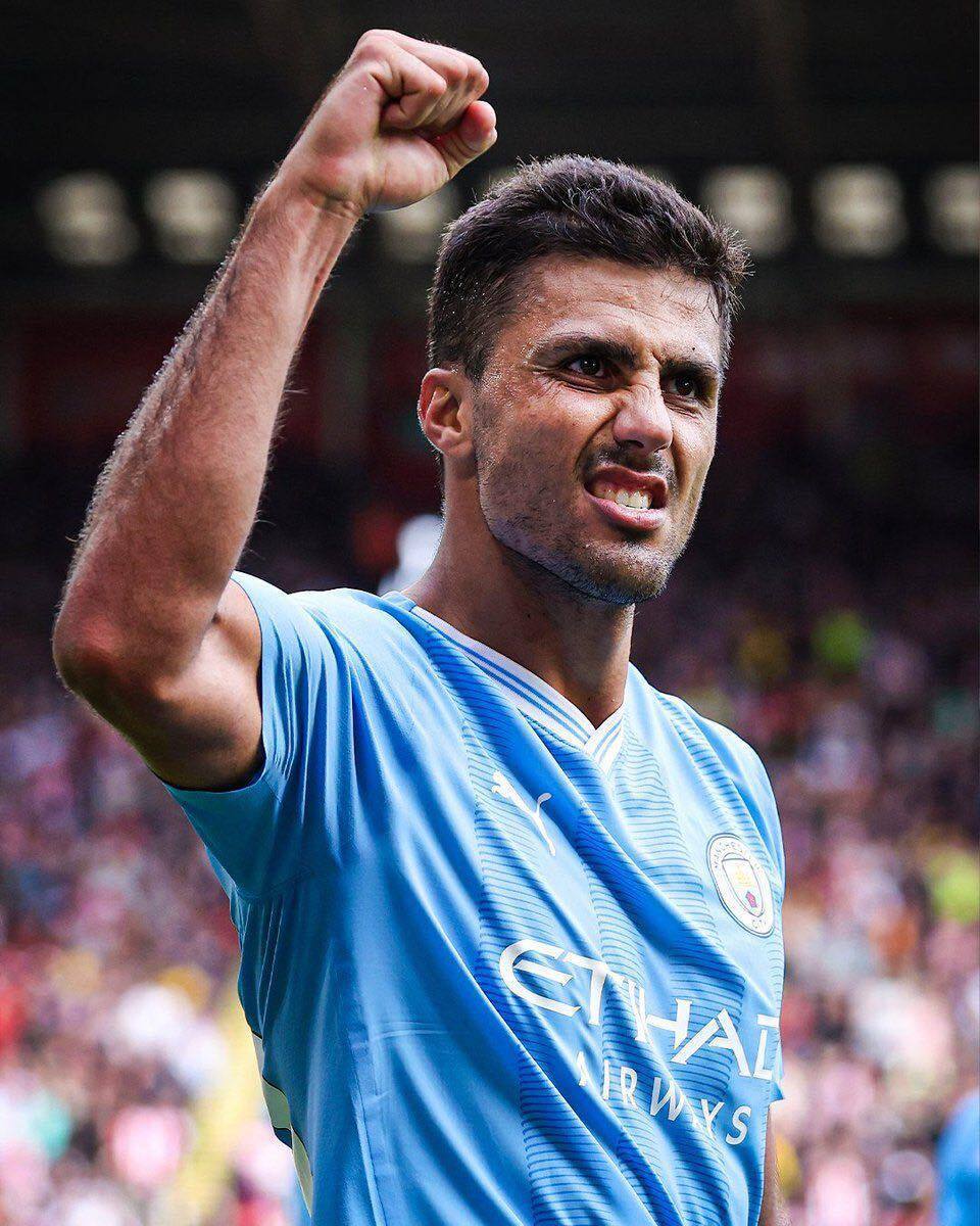 app下载-随着曼城2-2+切尔西4-1维拉！英超最新积分榜:阿森纳胜，曼联败了